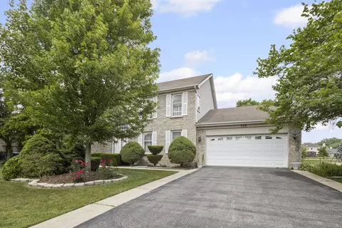 730 Kylemore Dr, Des Plaines, IL 60016 photo 3