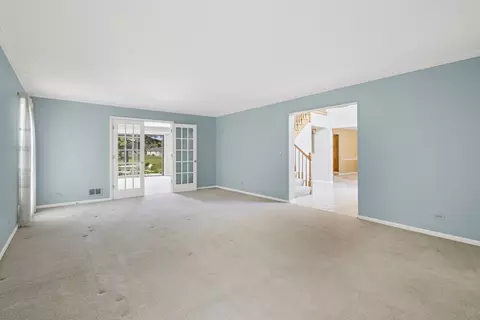 730 Kylemore Dr, Des Plaines, IL 60016 photo 4