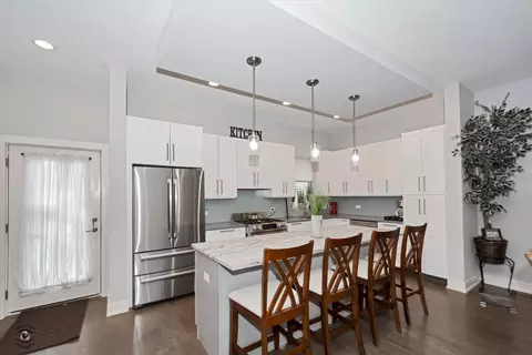 Kitchen - 609 E 48th St, Chicago, IL 60615 photo 3 of 3