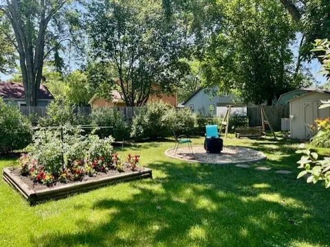 3105 Fox Hill Rd, Aurora, IL 60504 photo 6
