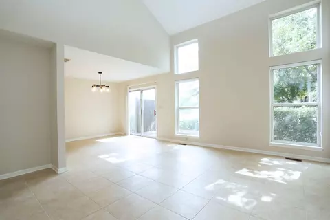 188 Millers Xing, Itasca, IL 60143 photo 4