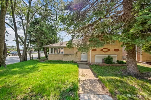 12726 S Emerald Ave, Chicago, IL 60628 photo 18