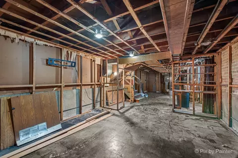 12726 S Emerald Ave, Chicago, IL 60628 photo 17