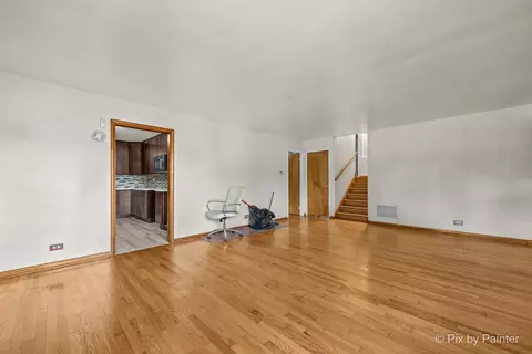 12726 S Emerald Ave, Chicago, IL 60628 photo 6