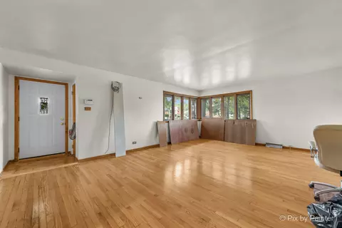 12726 S Emerald Ave, Chicago, IL 60628 photo 5