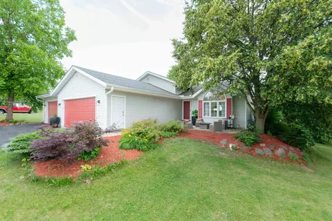 3145 Bannister Dr, Rockford, IL 61109