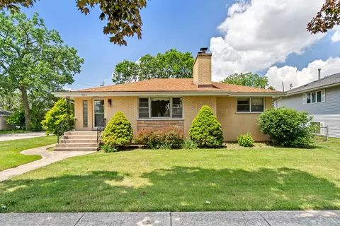 3104 Maple St, Franklin Park, IL 60131