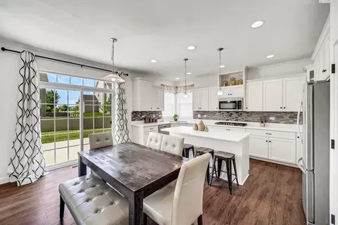 Kitchen - 16512 S Mueller Cir, Plainfield, IL 60586 photo 1 of 3