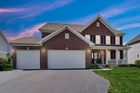Exterior - 16512 S Mueller Cir, Plainfield, IL 60586 photo 3 of 5