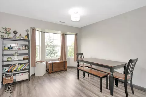 Dining - 1372 Fox Hound Trl, Beecher, IL 60401 photo 1 of 2
