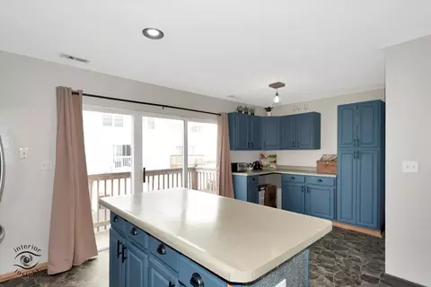 Kitchen - 1372 Fox Hound Trl, Beecher, IL 60401 photo 3 of 3