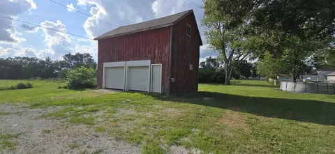 401 N 2nd Ave, Chenoa, IL 61726 photo 18