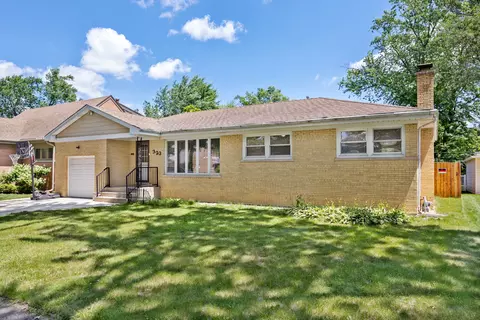 323 S Prindle Ave, Arlington Heights, IL 60004