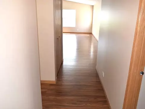 Entry Way - Undisclosed, Algonquin, IL 60102 photo 3 of 3
