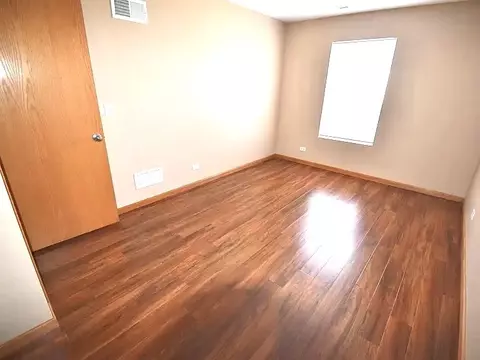 Bedroom - Undisclosed, Algonquin, IL 60102 photo 2 of 2