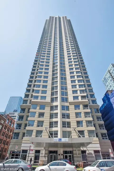 440 N Wabash Ave #2803, Chicago, IL 60611