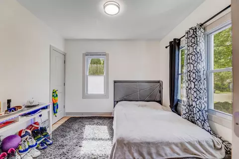 Bedroom - 1030 Spruce St, Aurora, IL 60506 photo 1 of 2