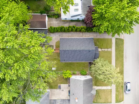 View/Area - 1030 Spruce St, Aurora, IL 60506 photo 2 of 4