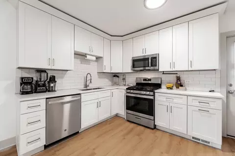 Kitchen - 1030 Spruce St, Aurora, IL 60506 photo 1 of 2