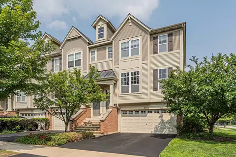 3450 Bradbury Cir, Aurora, IL 60504
