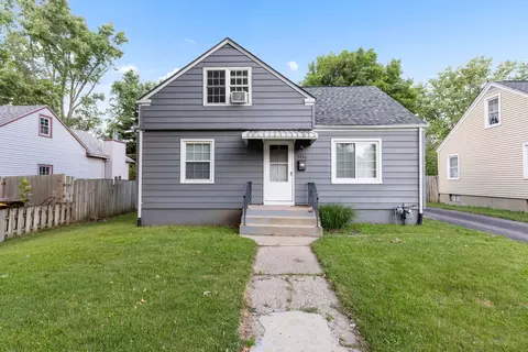 3226 Carolina Ave, Rockford, IL 61108