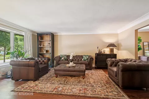 Living - 36 Logan Ter, Golf, IL 60029 photo 1 of 3