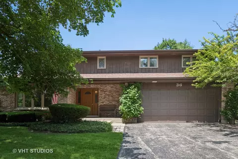 36 Logan Ter, Golf, IL 60029