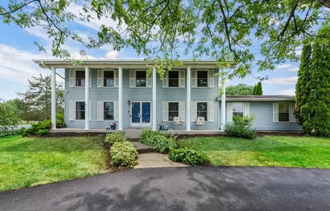 29648 S State Line Rd, Beecher, IL 60401