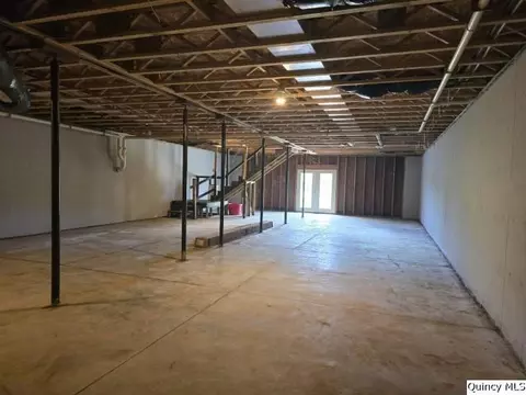 Other - 1096 E County Road 350, Sutter, IL 62373 photo 4 of 6