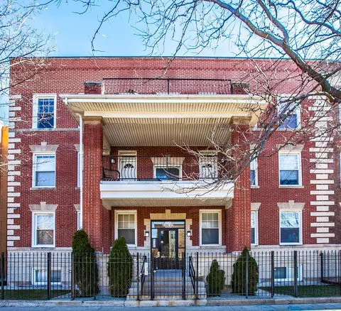 4137 S Prairie Ave #1S, Chicago, IL 60653