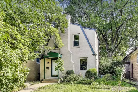 5507 W Ardmore Ave, Chicago, IL 60646