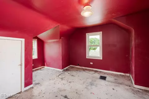 Bedroom - 910 E Krage Dr, Addison, IL 60101 photo 2 of 3