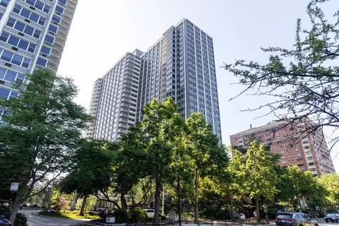 4250 N Marine Dr #2627, Chicago, IL 60613