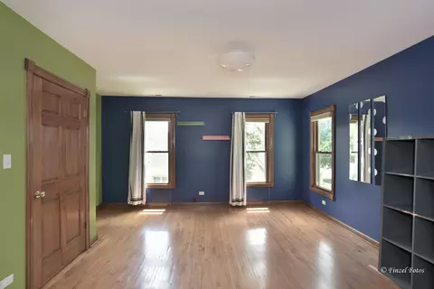 Bedroom - 331 Griswold St, Elgin, IL 60123 photo 2 of 5