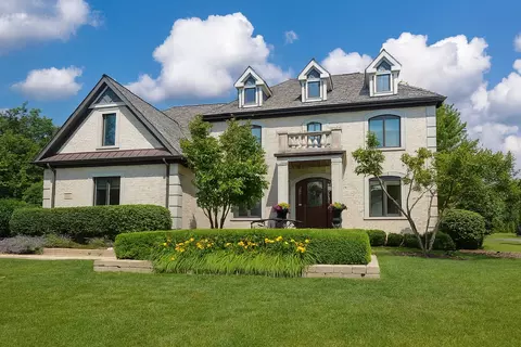 31131 Sage Ct, Libertyville, IL 60048