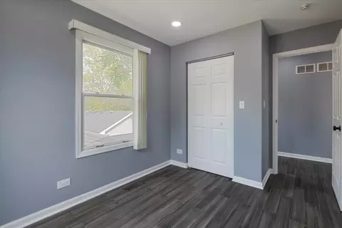 Bedroom - 2306 Dove St, Rolling Meadows, IL 60008 photo 13 of 13