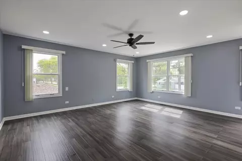 Living - 2306 Dove St, Rolling Meadows, IL 60008 photo 10 of 11