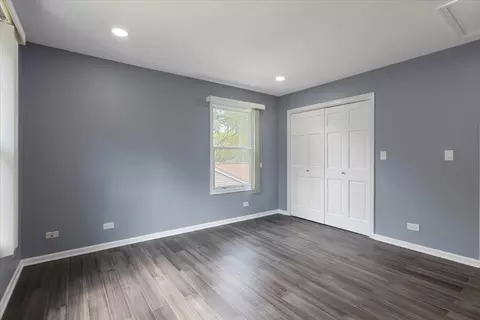 Bedroom - 2306 Dove St, Rolling Meadows, IL 60008 photo 12 of 13