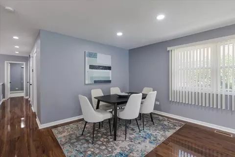 Dining - 2306 Dove St, Rolling Meadows, IL 60008 photo 1 of 2