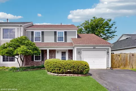 228 Dunton Ct, Mundelein, IL 60060