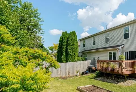 Exterior - 516 Wild Turkey Ln, Normal, IL 61761 photo 2 of 3