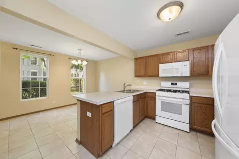 Kitchen - 1011 Symphony Dr, Aurora, IL 60504 photo 1 of 1
