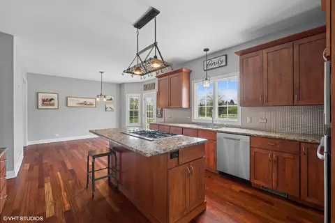 Kitchen - 7271 Orchard Valley Dr, Bull Valley, IL 60050 photo 2 of 2
