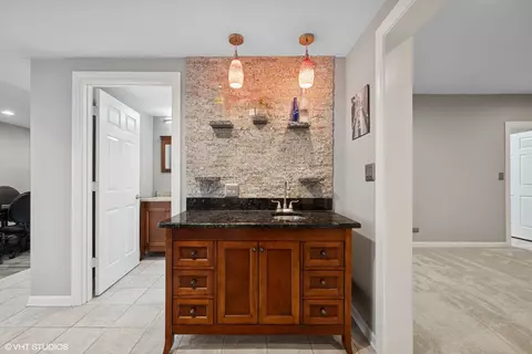 Bath - 7271 Orchard Valley Dr, Bull Valley, IL 60050 photo 5 of 6
