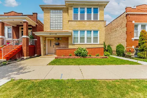2418 S 58th Ave, Cicero, IL 60804