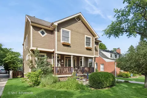 580 Selborne Rd, Riverside, IL 60546