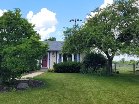 19936 S Spruce Dr, Frankfort, IL 60423