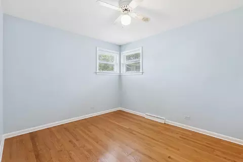 Bedroom - 9007 Forestview Rd, Evanston, IL 60203 photo 3 of 5