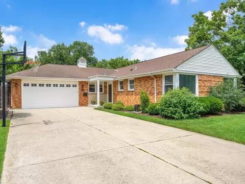 5416 Howard Ave, Western Springs, IL 60558