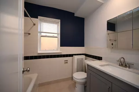 1631 Monroe St, Evanston, IL 60202 photo 12